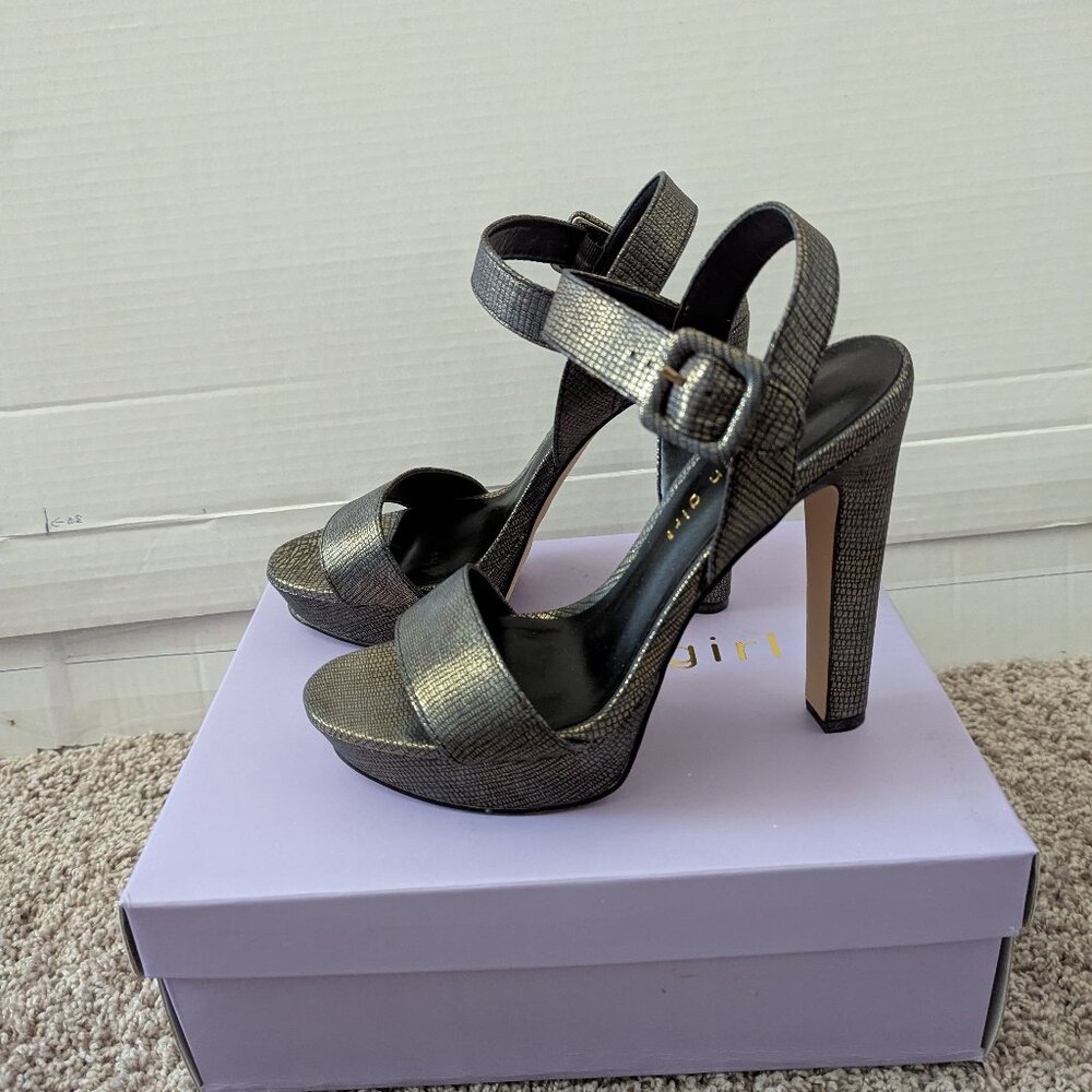Madden Girl Metallic Gold Heels Women's Size 7M